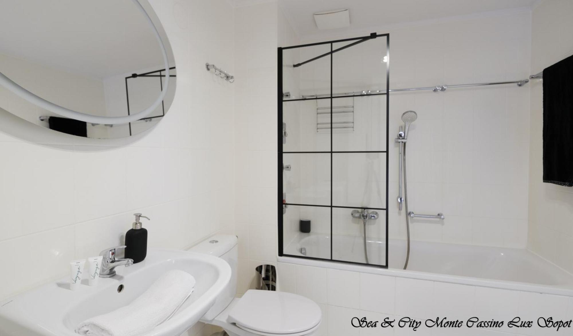 Sea & 50 M Monte Casinno 100 M Lux Apartament Sopot